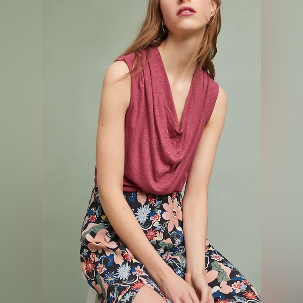 ANTHROPOLOGIE AKEMI+KIN BERRY SLEEVELESS DRAPE NECK TIBBY SOFT TOP TANK size XS